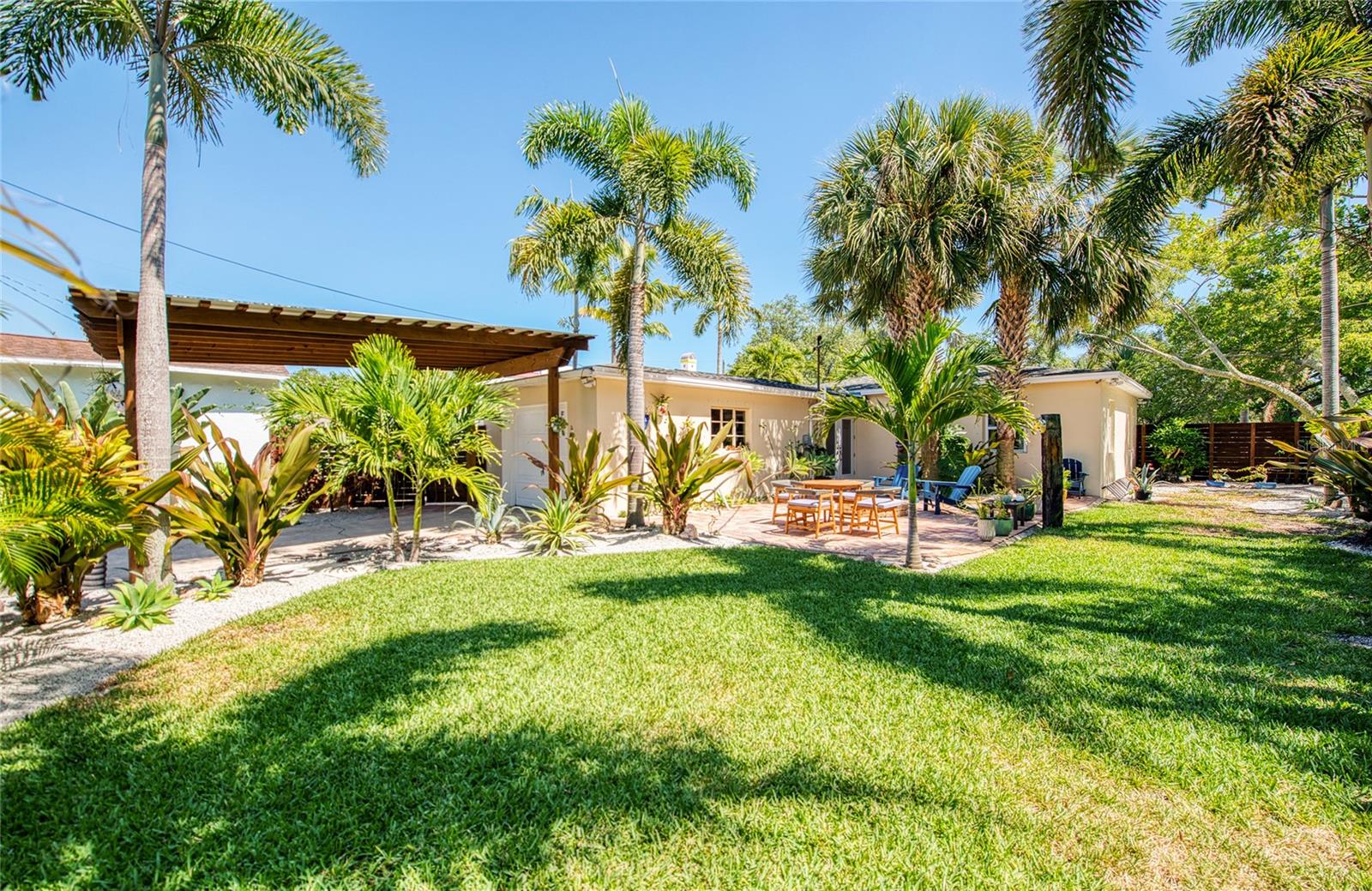 BAYOU BONITA SEC D - Residential