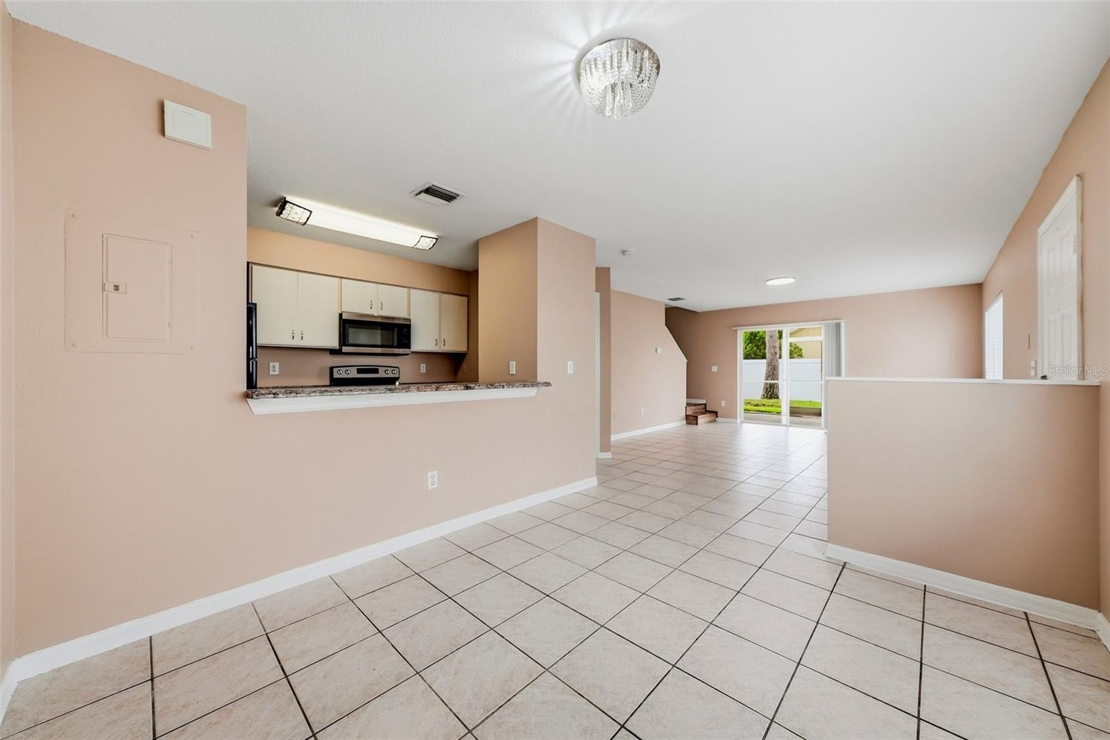 2039 FLUORSHIRE DRIVE