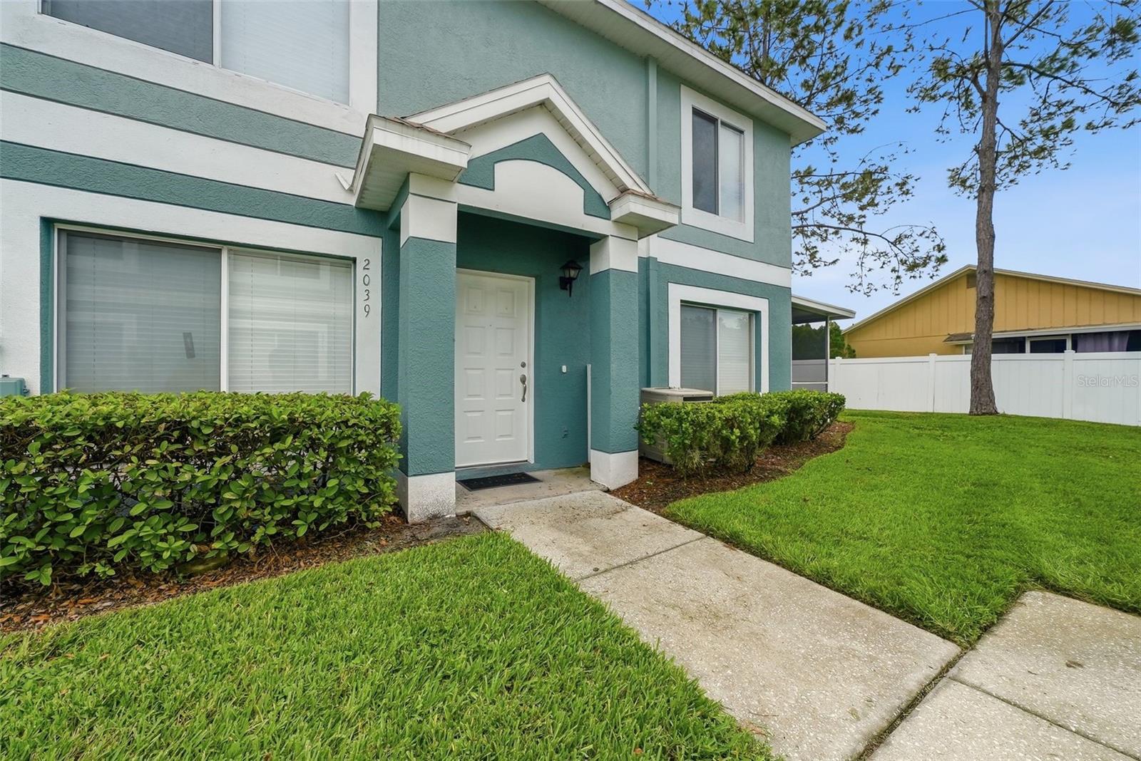 2039 FLUORSHIRE DRIVE