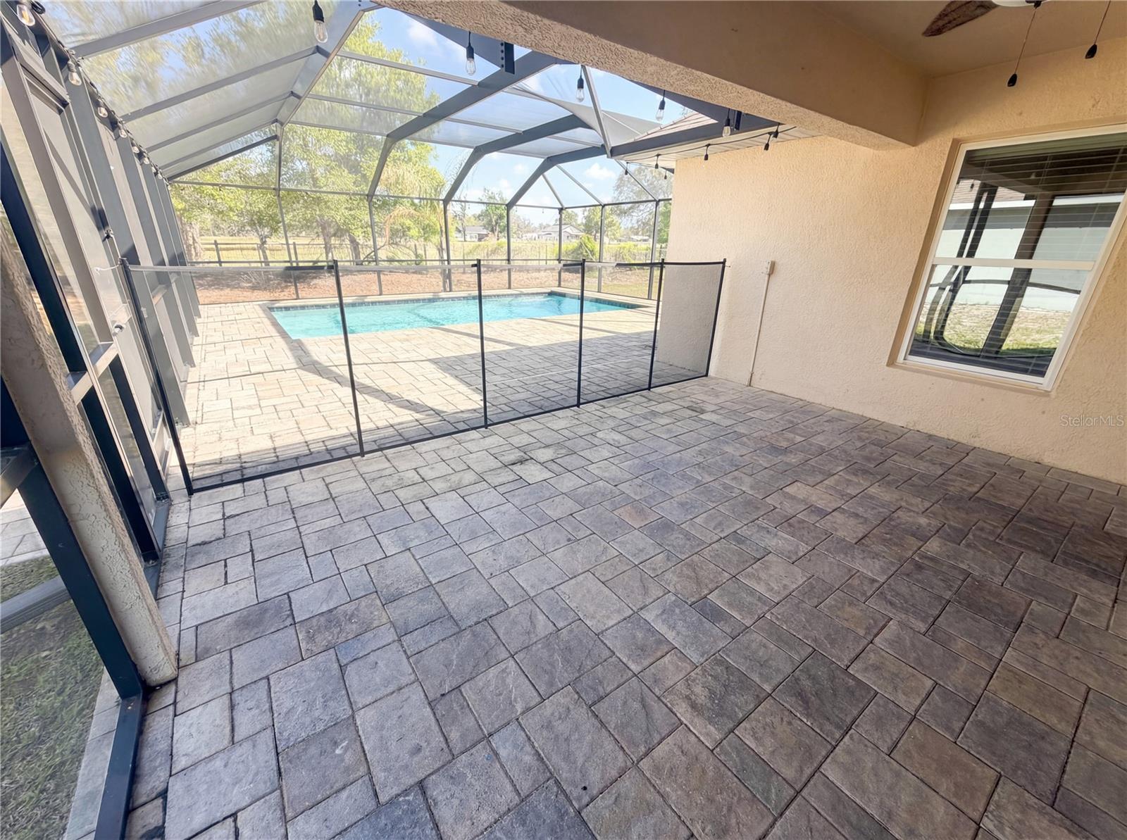 SUMMER CHASE - Residential