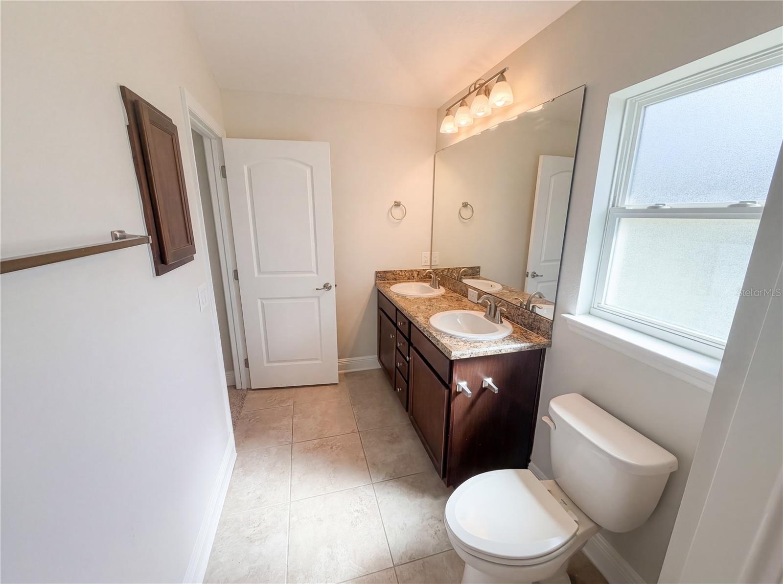 SUMMER CHASE - Residential