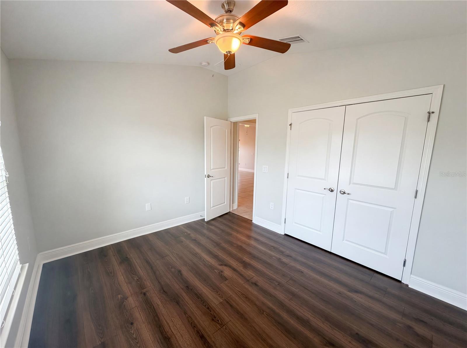 SUMMER CHASE - Residential