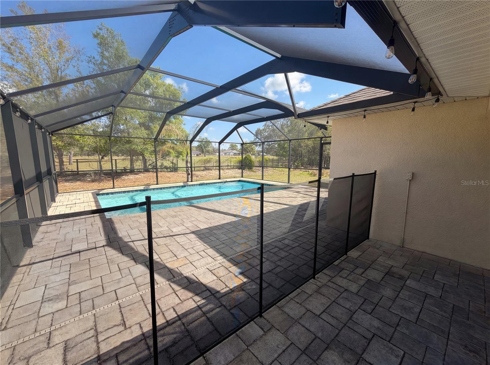 SUMMER CHASE - Residential