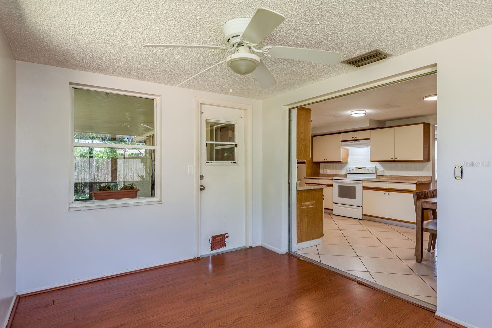 FOREST HILLS - Residential Lease