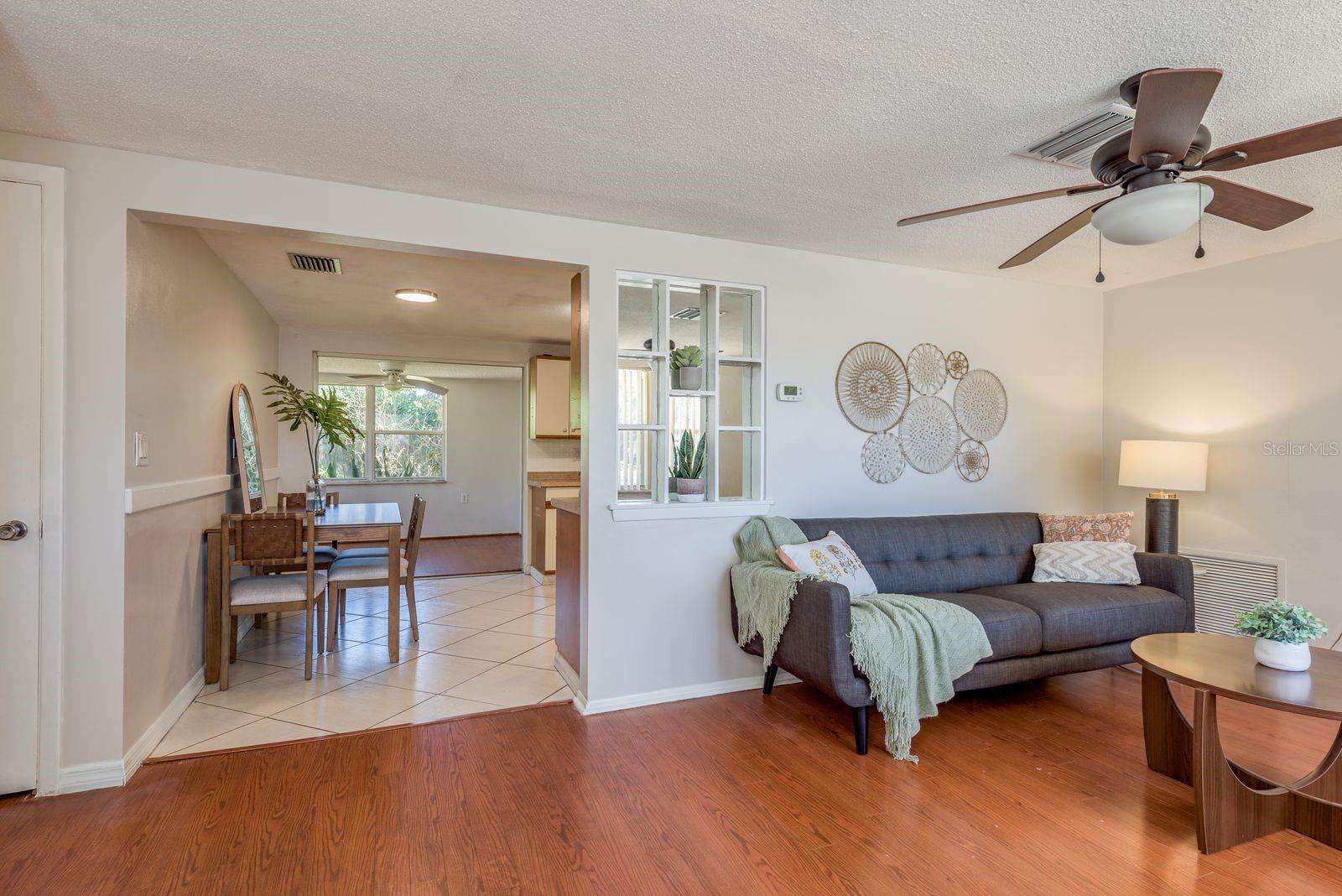 FOREST HILLS - Residential Lease