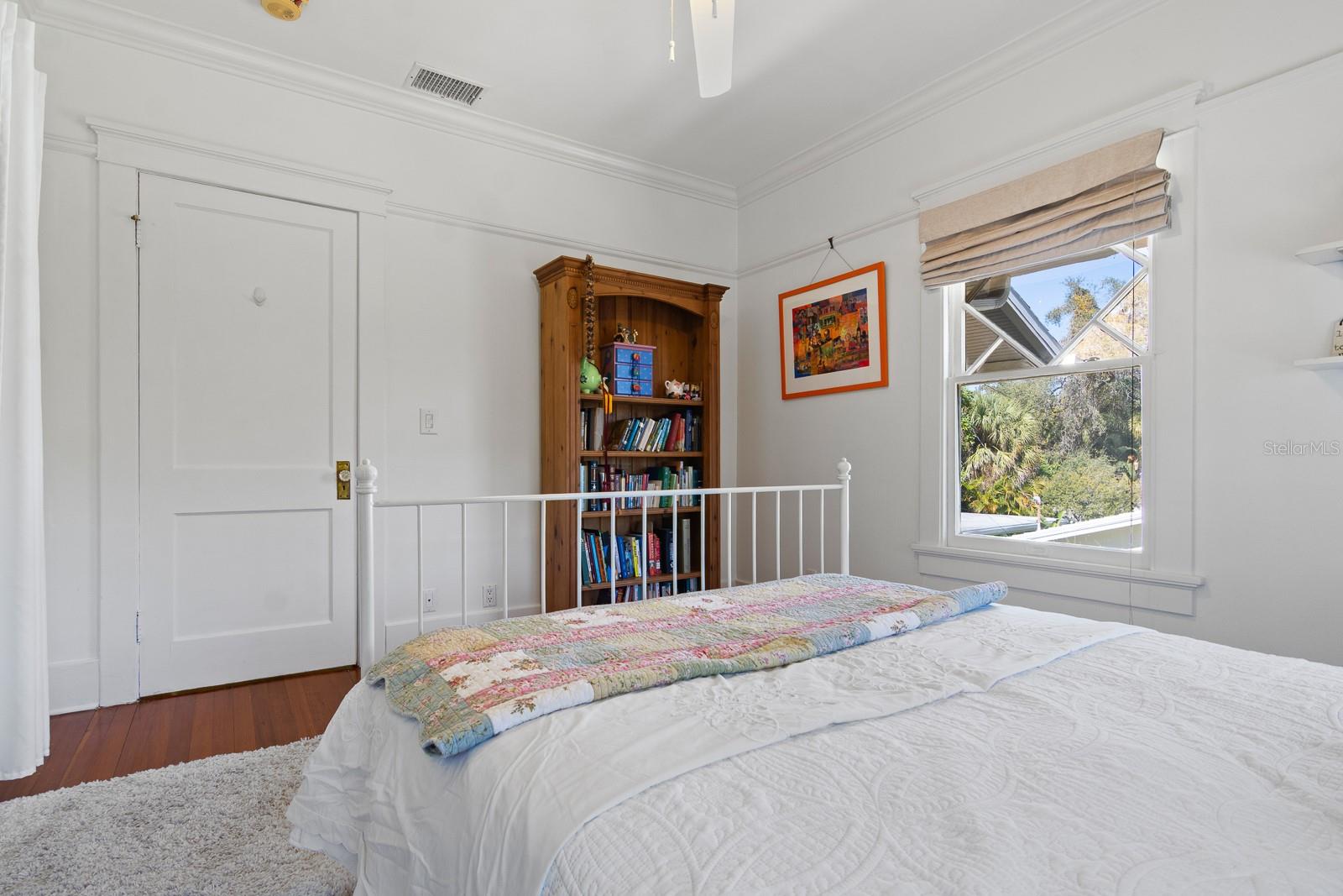 HYDE PARK WEST - Residential