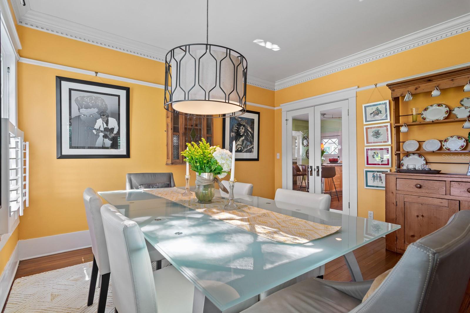 HYDE PARK WEST - Residential