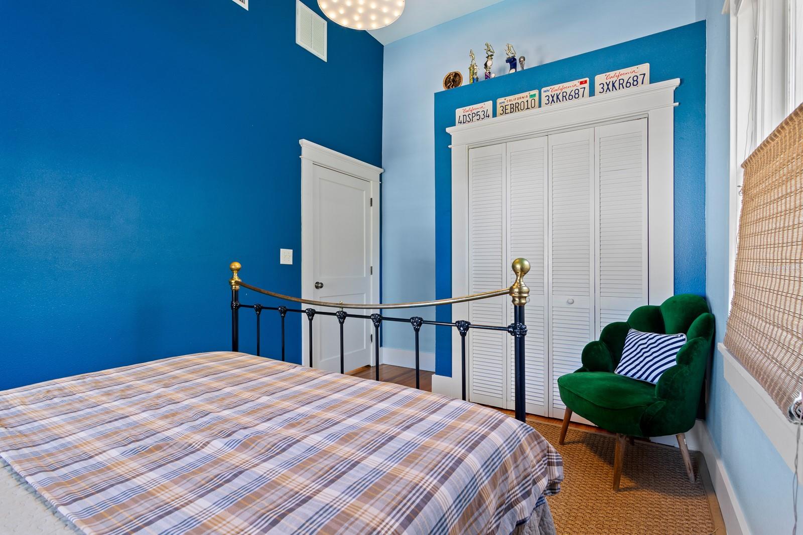 HYDE PARK WEST - Residential