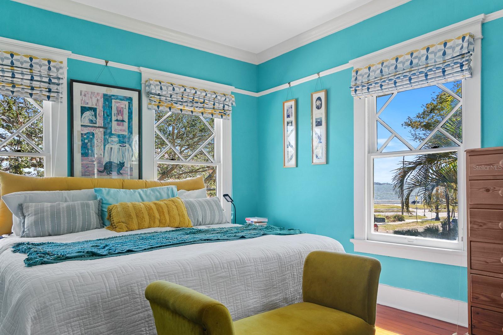 HYDE PARK WEST - Residential