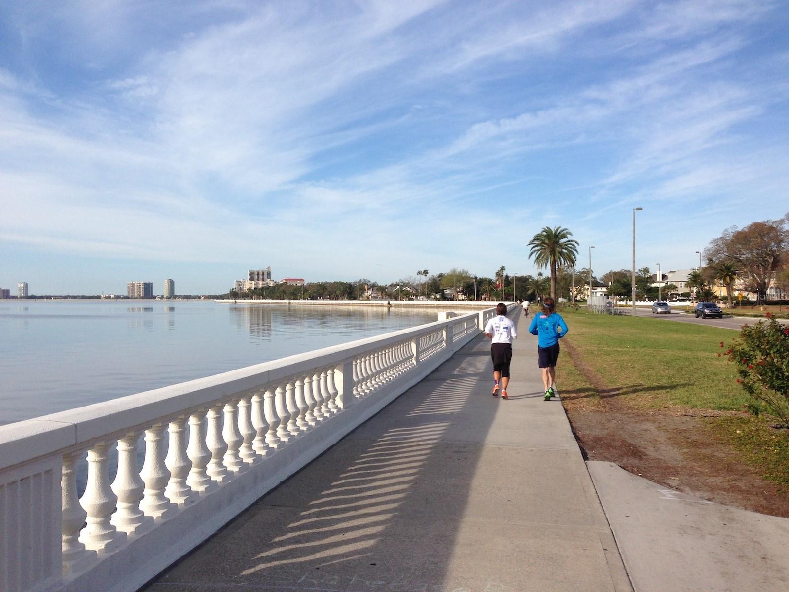 HYDE PARK WEST - Residential