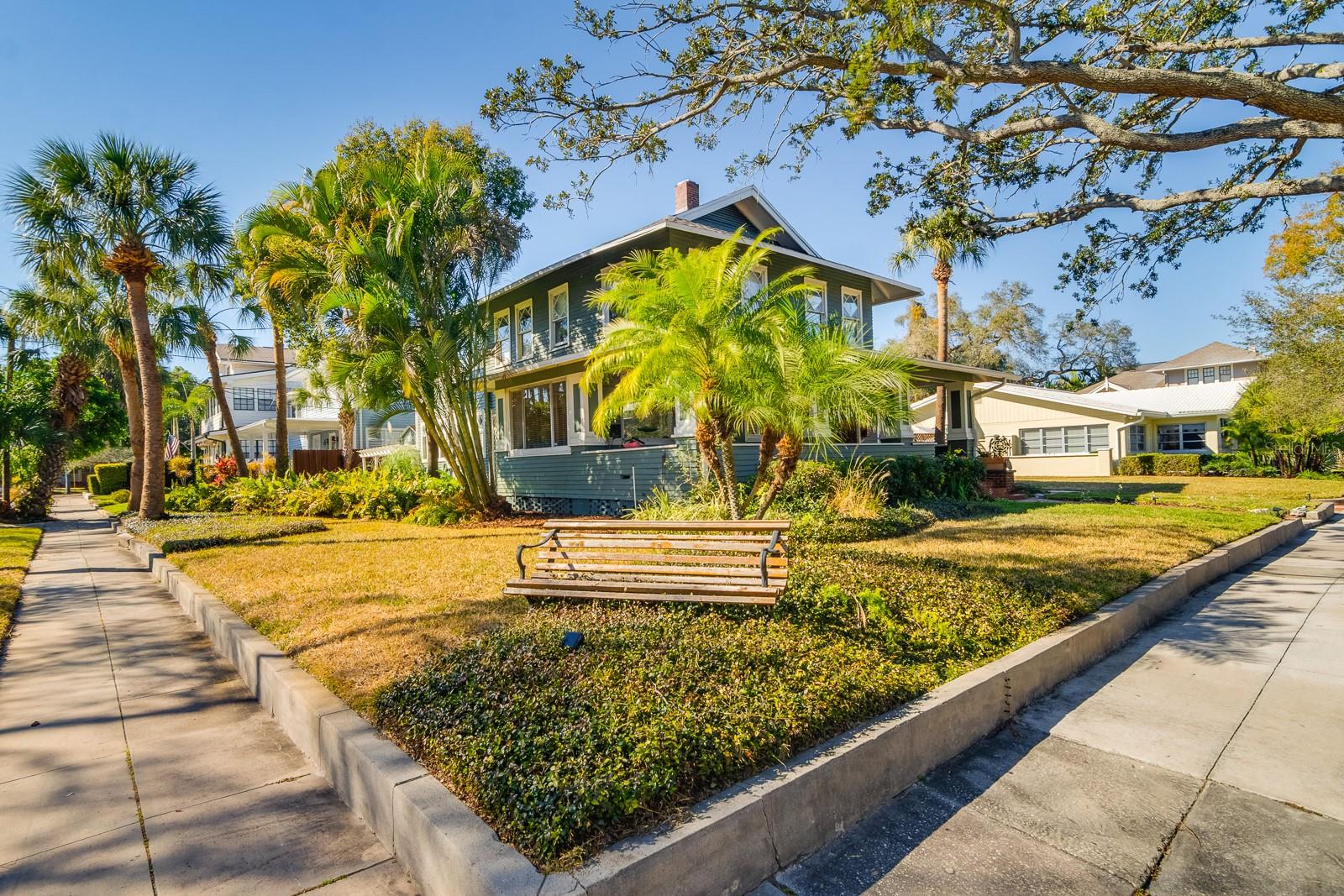 HYDE PARK WEST - Residential