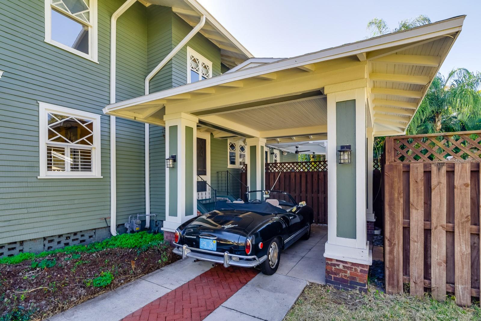 HYDE PARK WEST - Residential