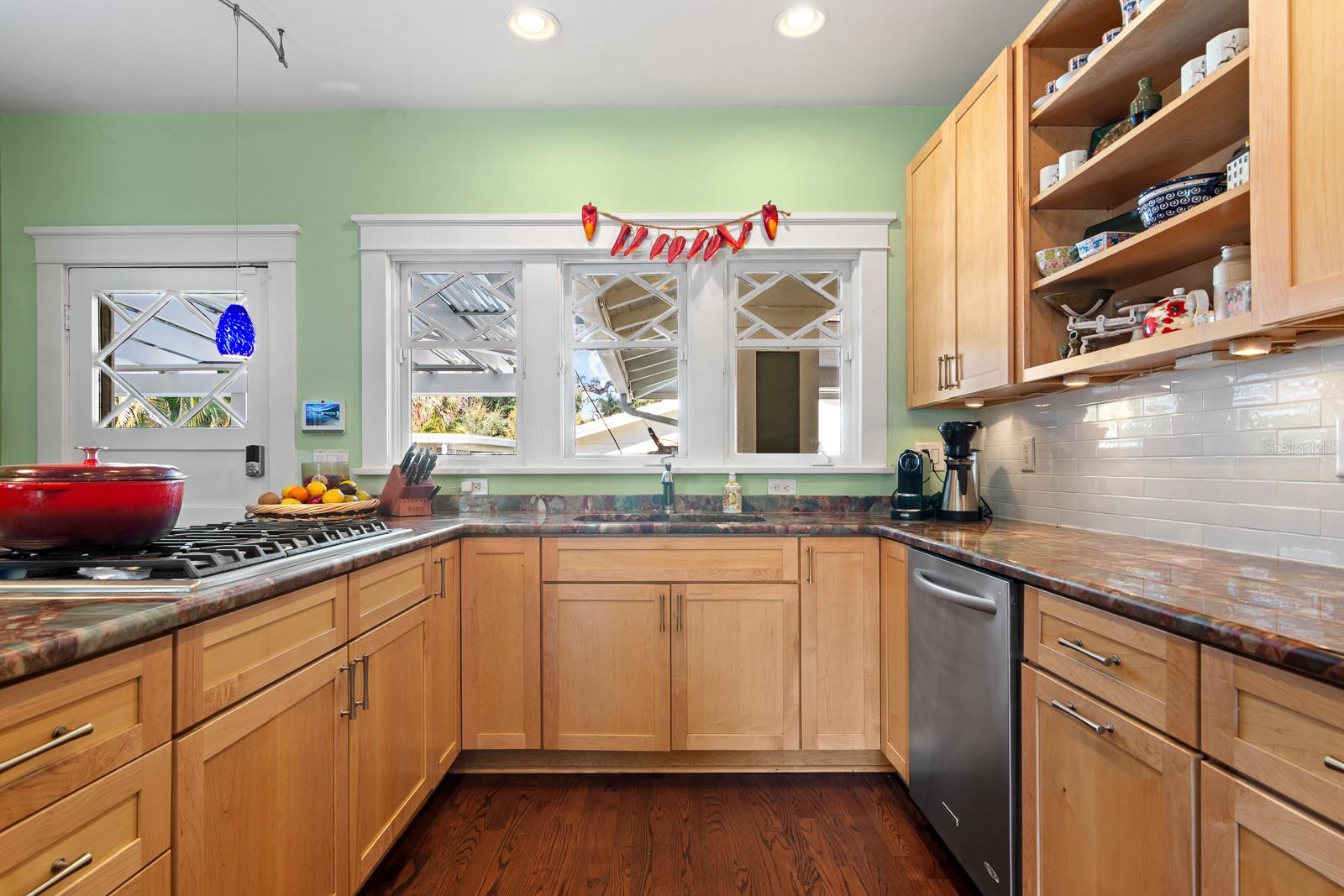 HYDE PARK WEST - Residential