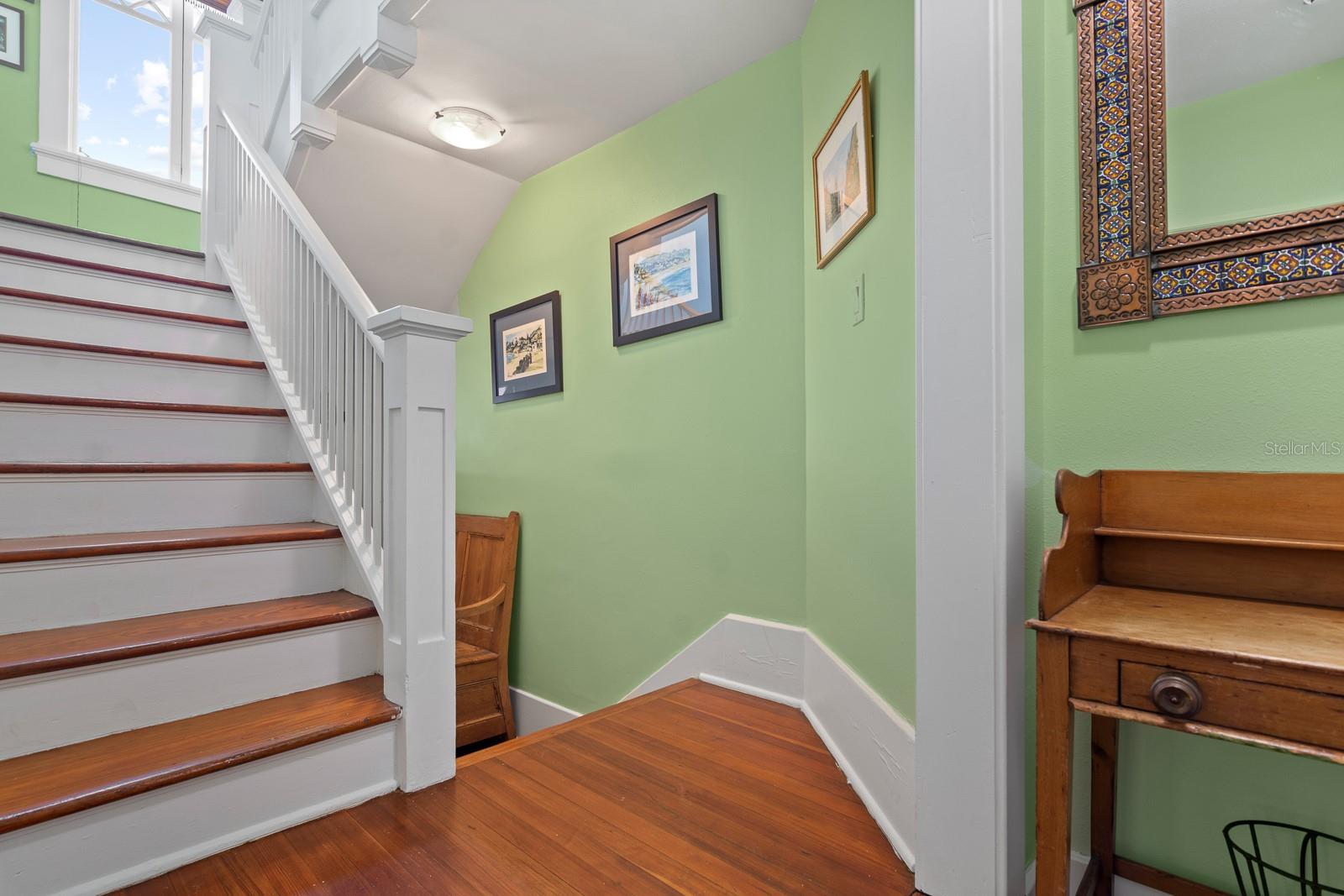 HYDE PARK WEST - Residential