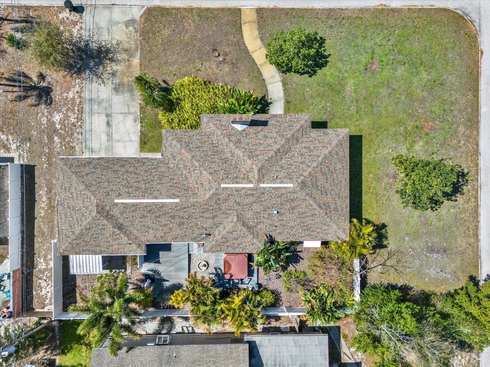 OAKWOOD MANOR - Residential