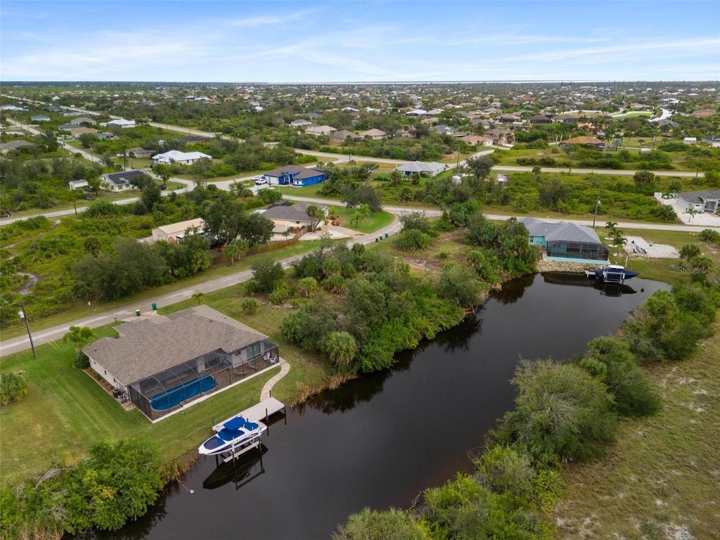 Photo of 13902 Begonia Circle, Port Charlotte, FL 33981 (MLS # D6133874)