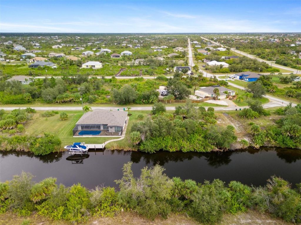 Photo of 13902 Begonia Circle, Port Charlotte, FL 33981 (MLS # D6133874)