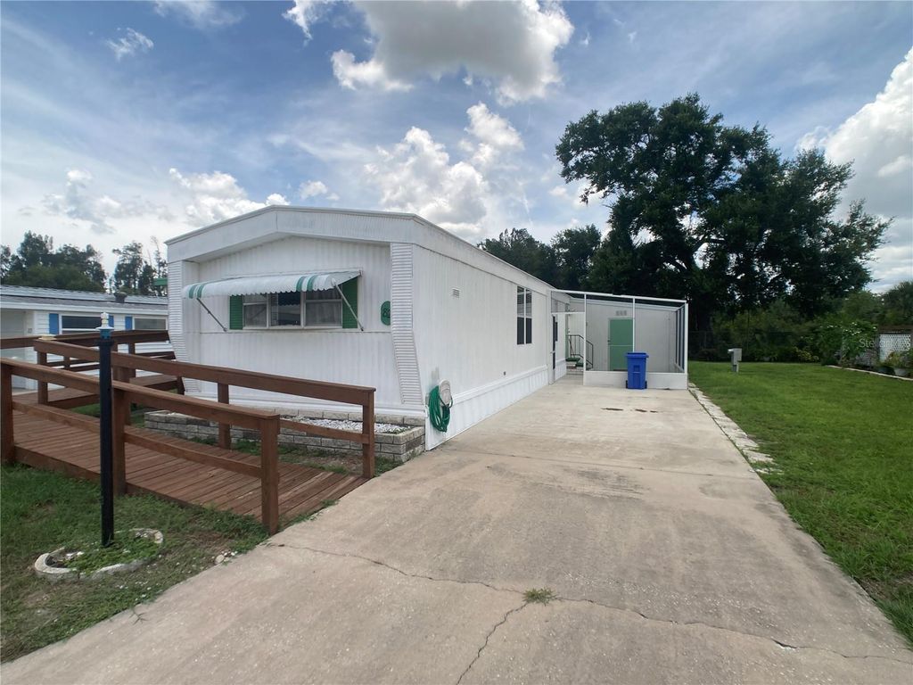 Photo of 1710 7th Street SW #82, Ruskin, FL 33570 (MLS # TB8398582)