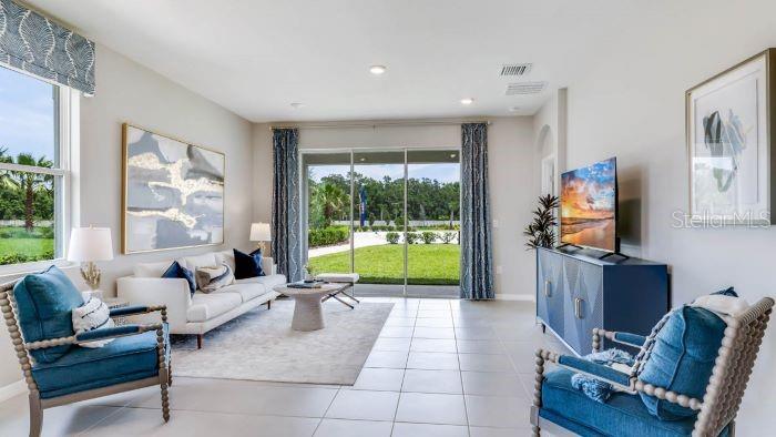 STAR FARMS AT LAKEWOOD RANCH - Residential