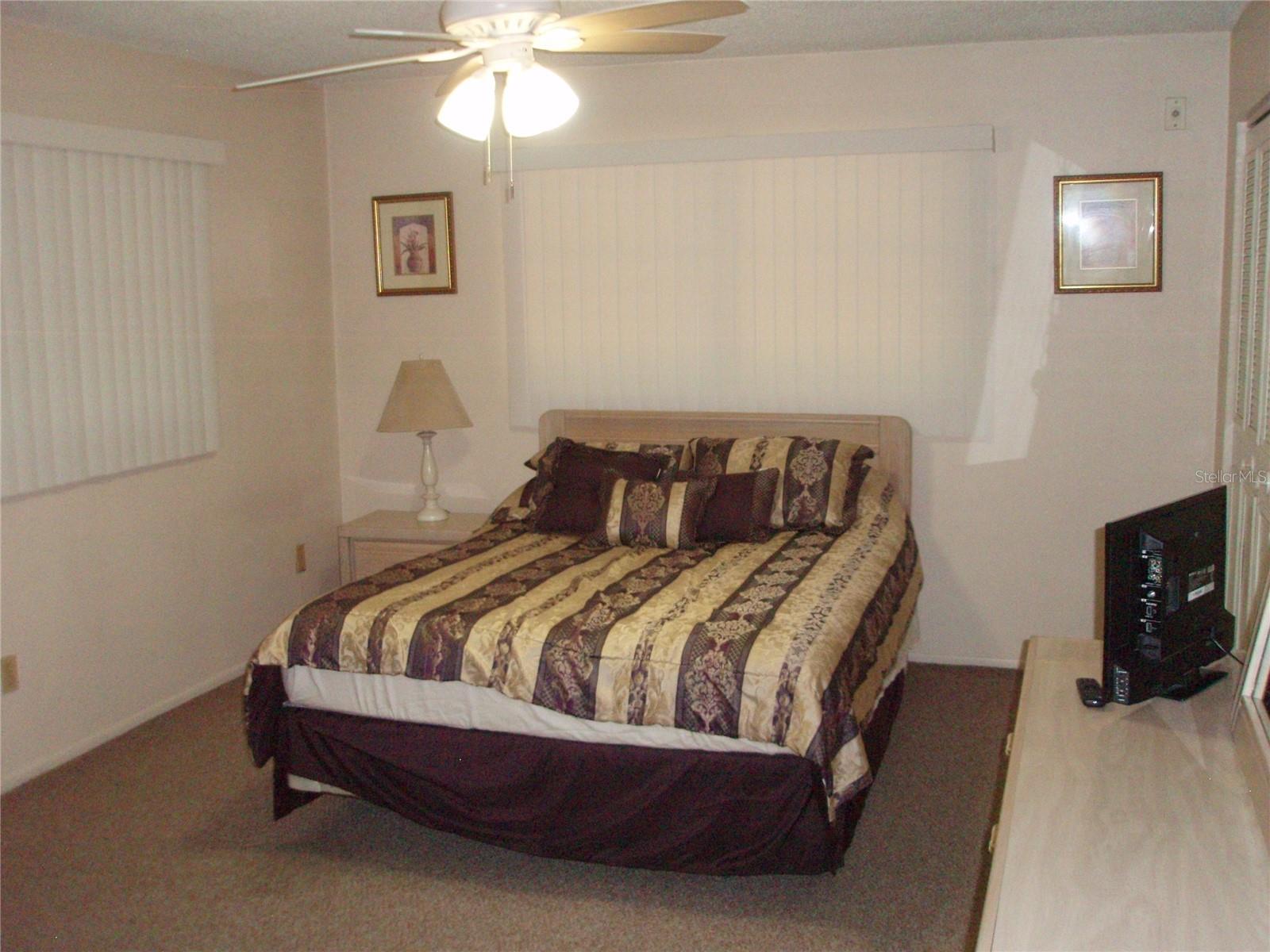 ROYAL PINES CONDO - Residential Lease