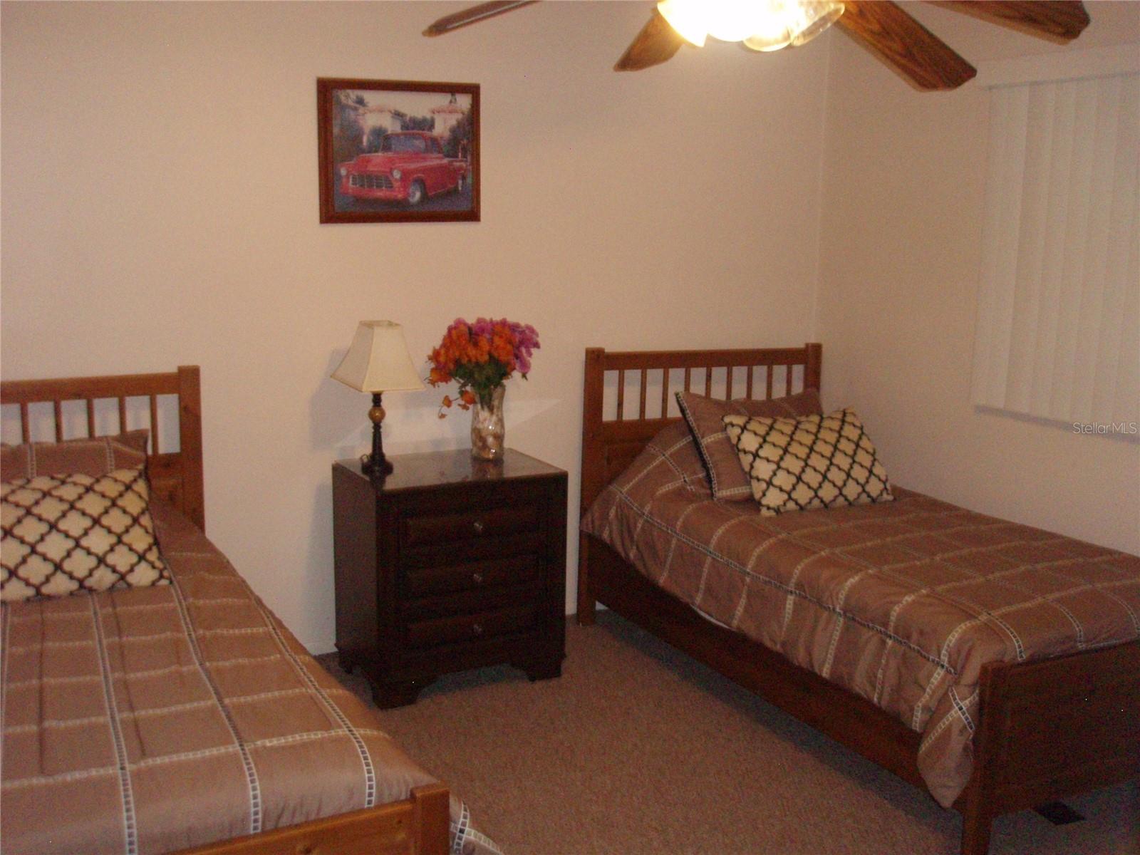 ROYAL PINES CONDO - Residential Lease