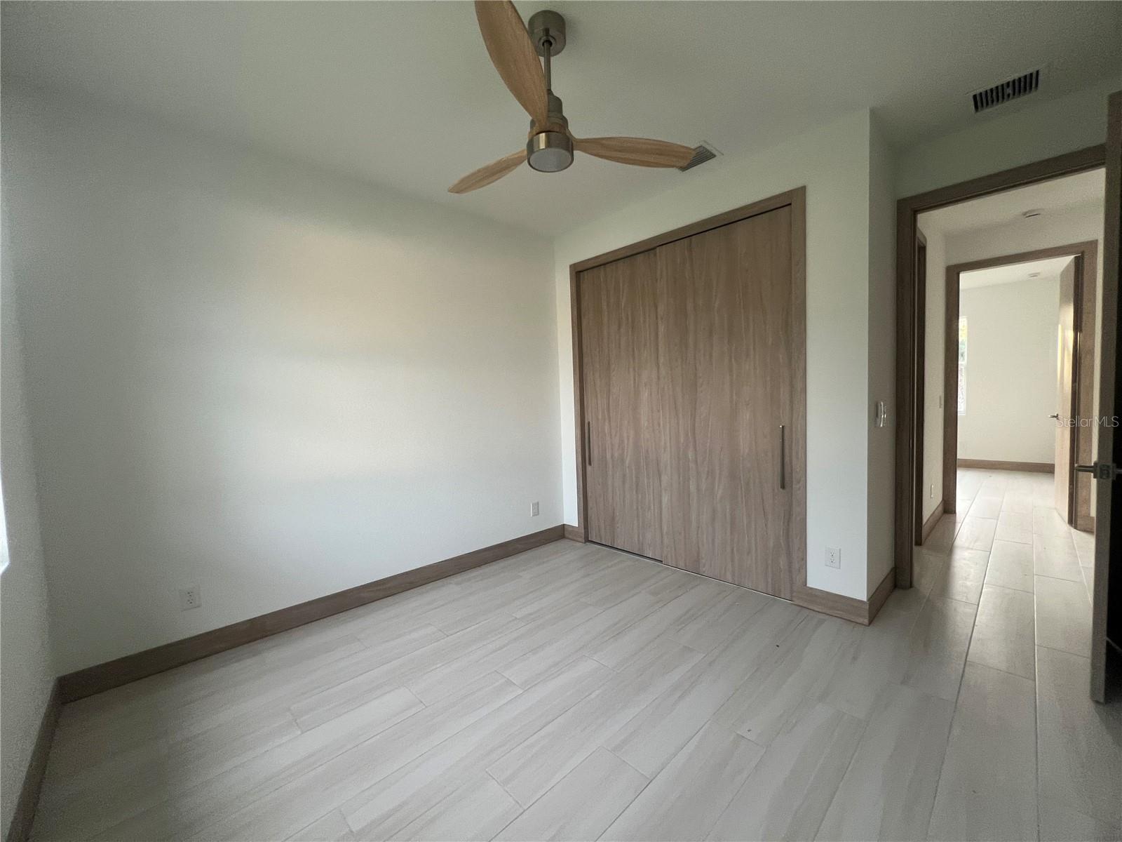 PORT CHARLOTTE SUB 32 - Residential Lease