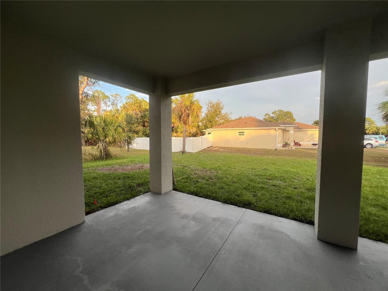 PORT CHARLOTTE SUB 32 - Residential Lease