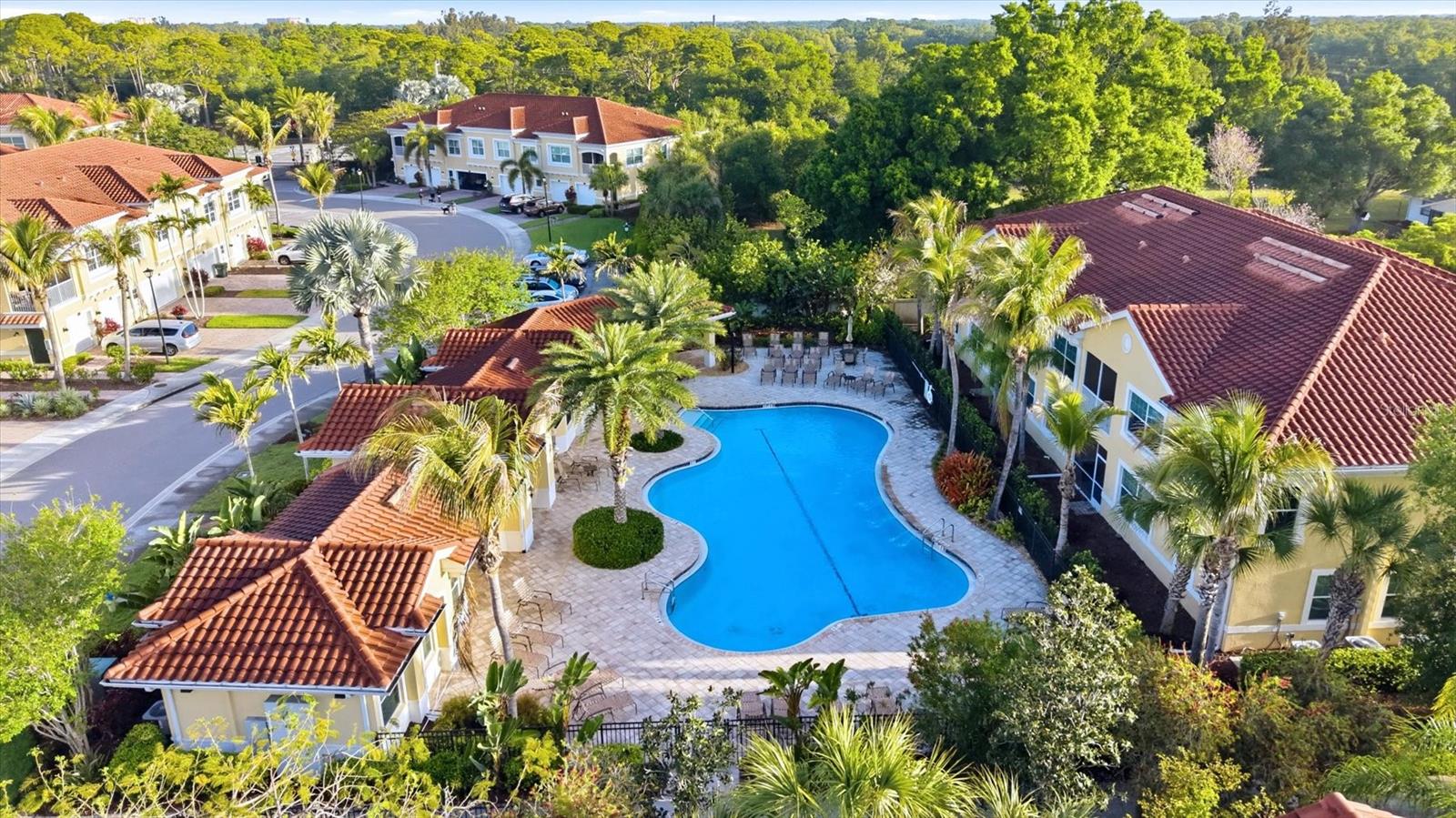 BAY STREET VILLAGE - Residential