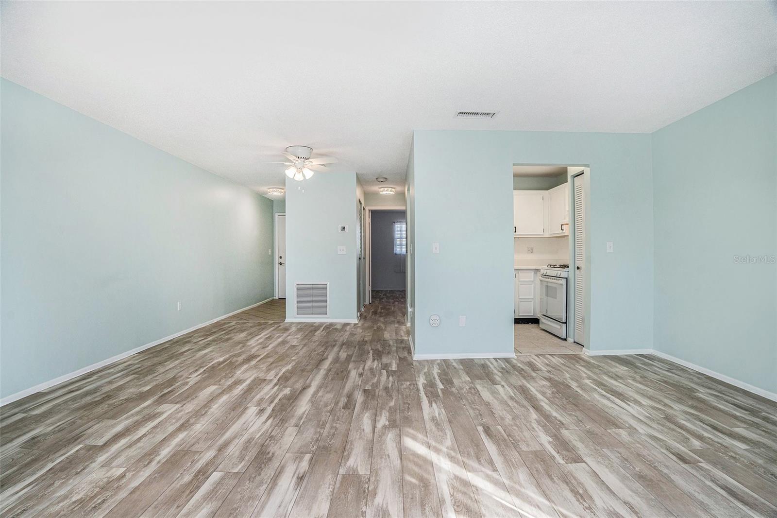 TERRACE PARK OF FIVE TOWNS - Residential