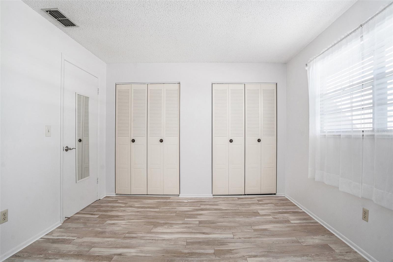 TERRACE PARK OF FIVE TOWNS - Residential