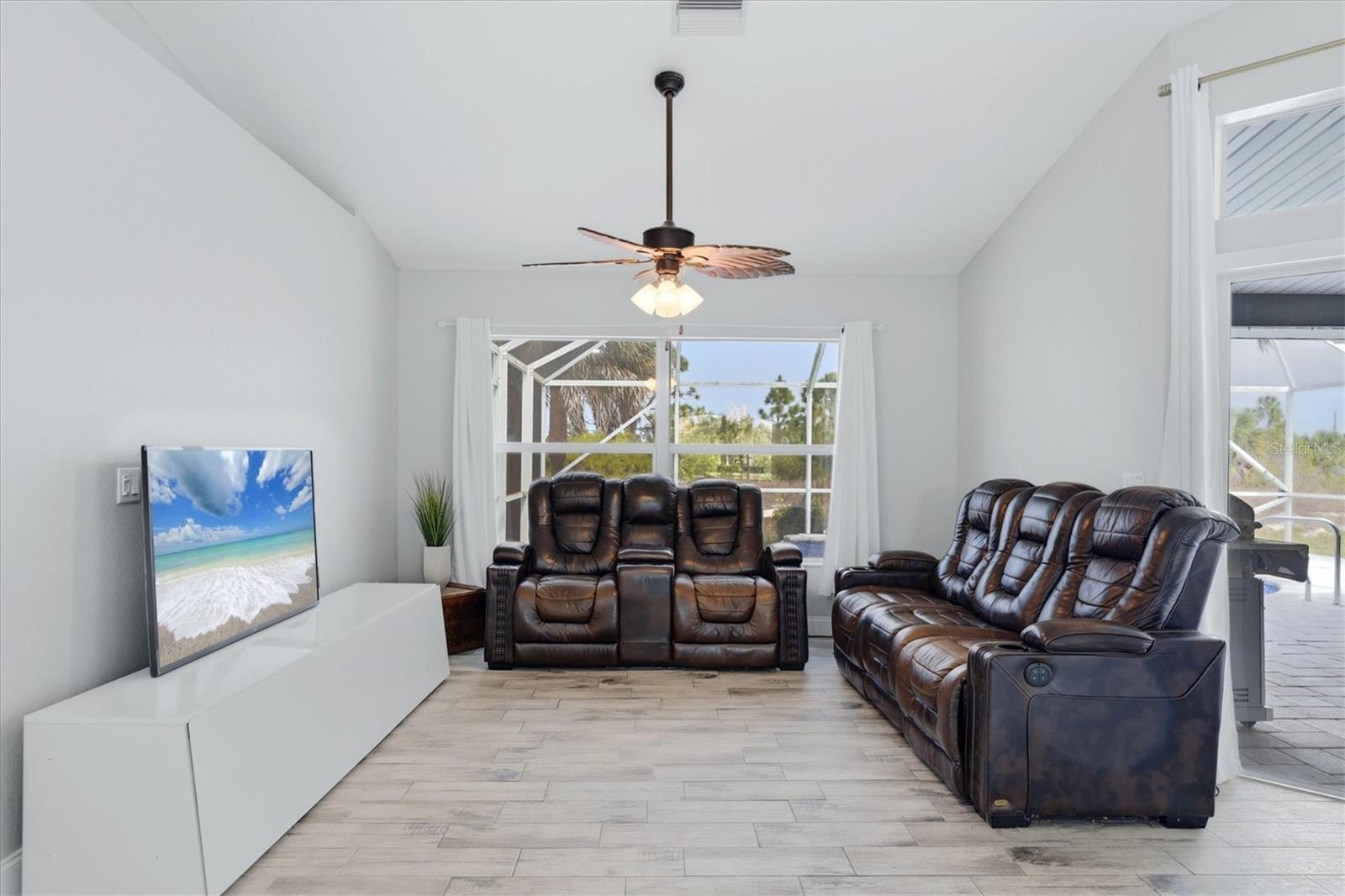 PORT CHARLOTTE SEC 093 - Residential
