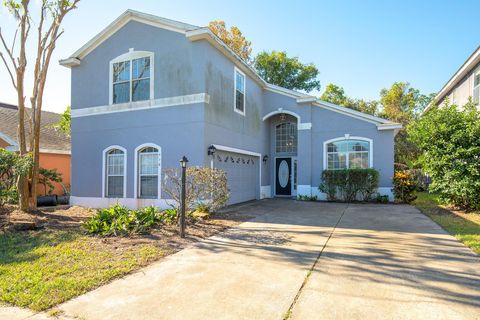 A home in LONGWOOD