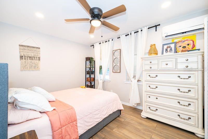 S L & I C - Residential