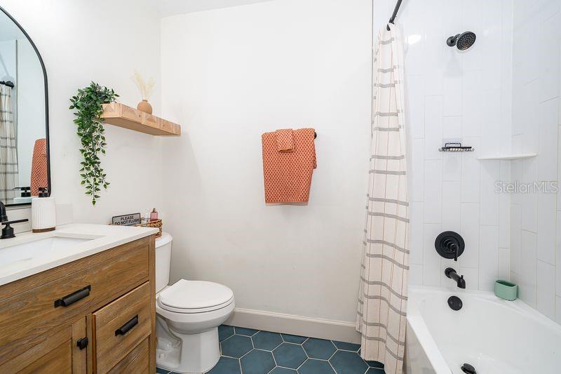 S L & I C - Residential