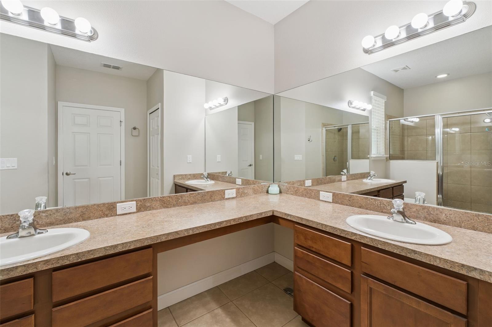 WILD ACRES - Residential
