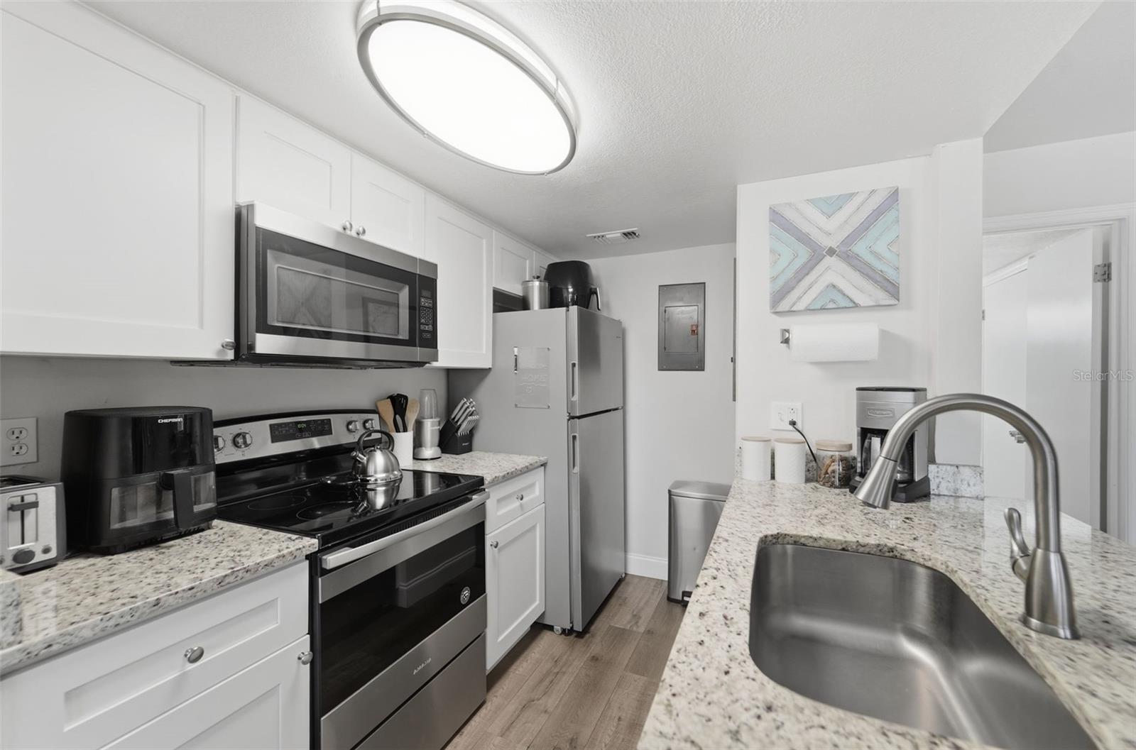 SUN RIDGE 3 A CONDO - Residential