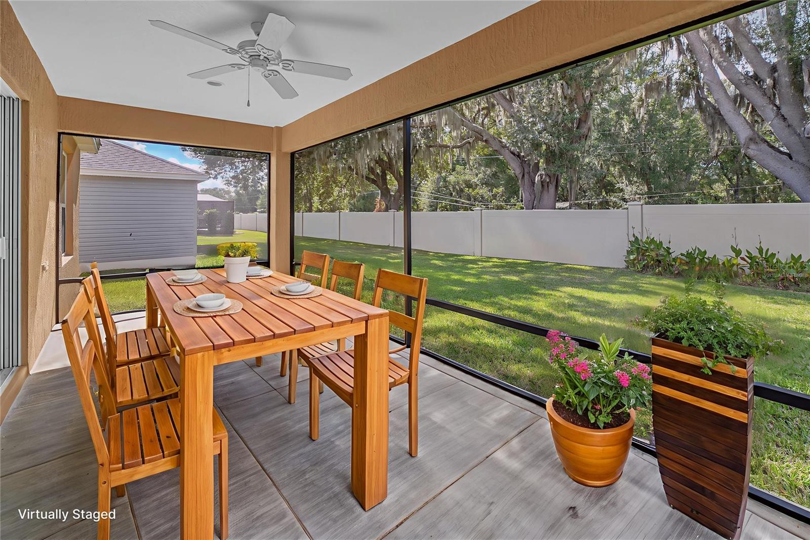 VILLAGES/SOUTHERN OAKS UN 28 - Residential