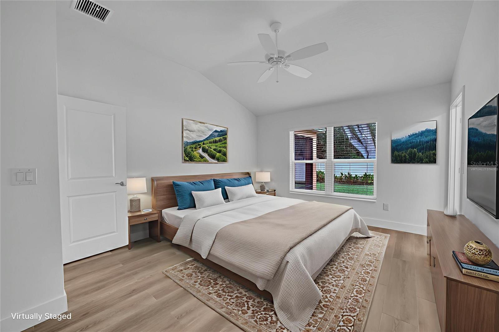 VILLAGES/SOUTHERN OAKS UN 28 - Residential