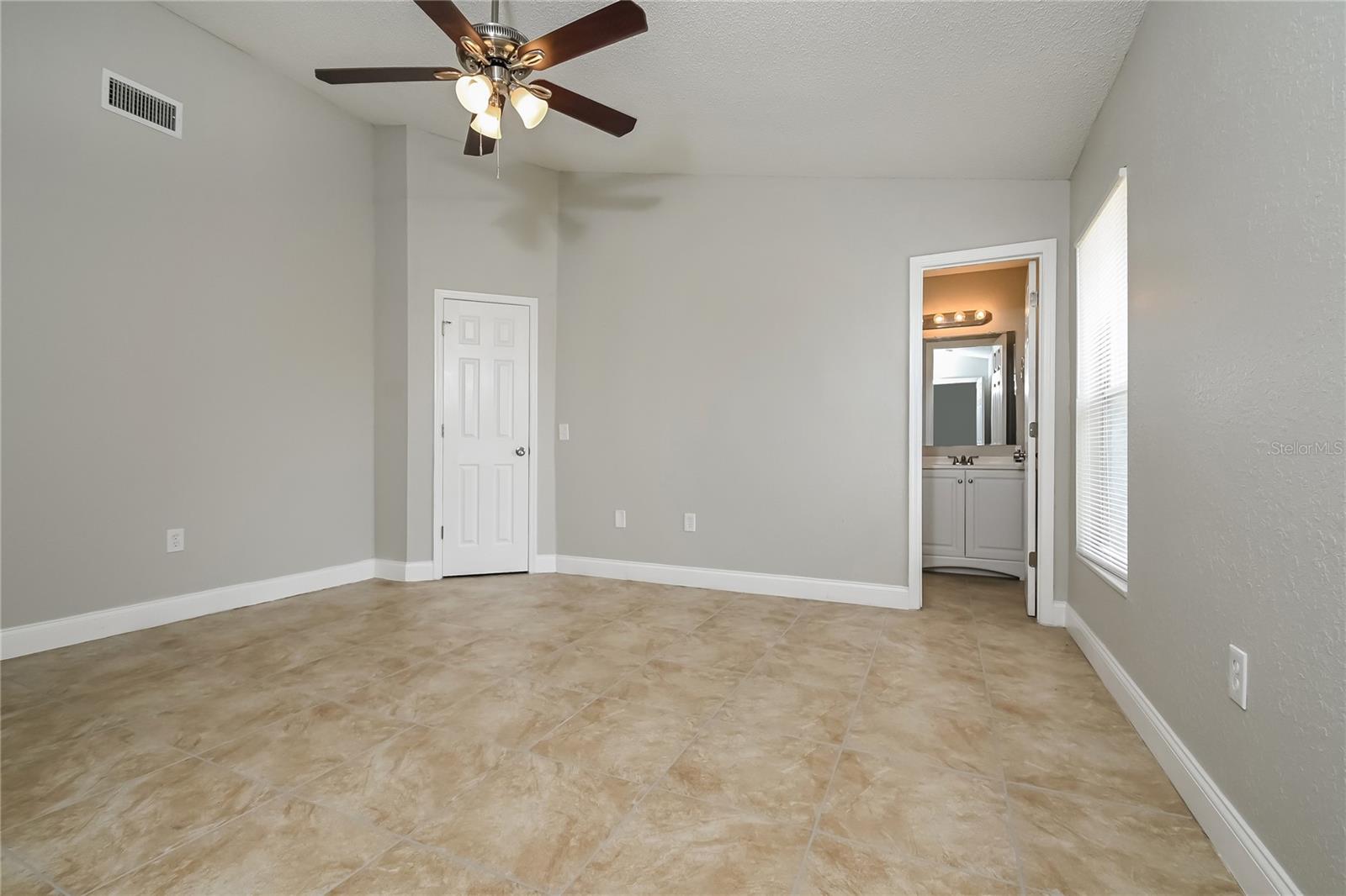 SOUTH FORK TR U - Residential Lease