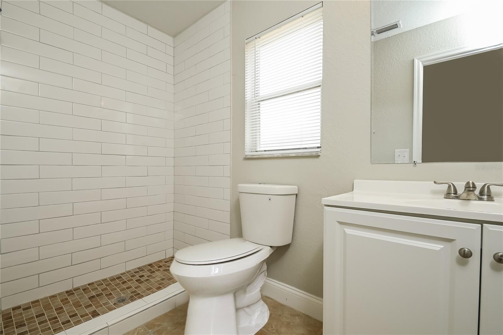 SOUTH FORK TR U - Residential Lease