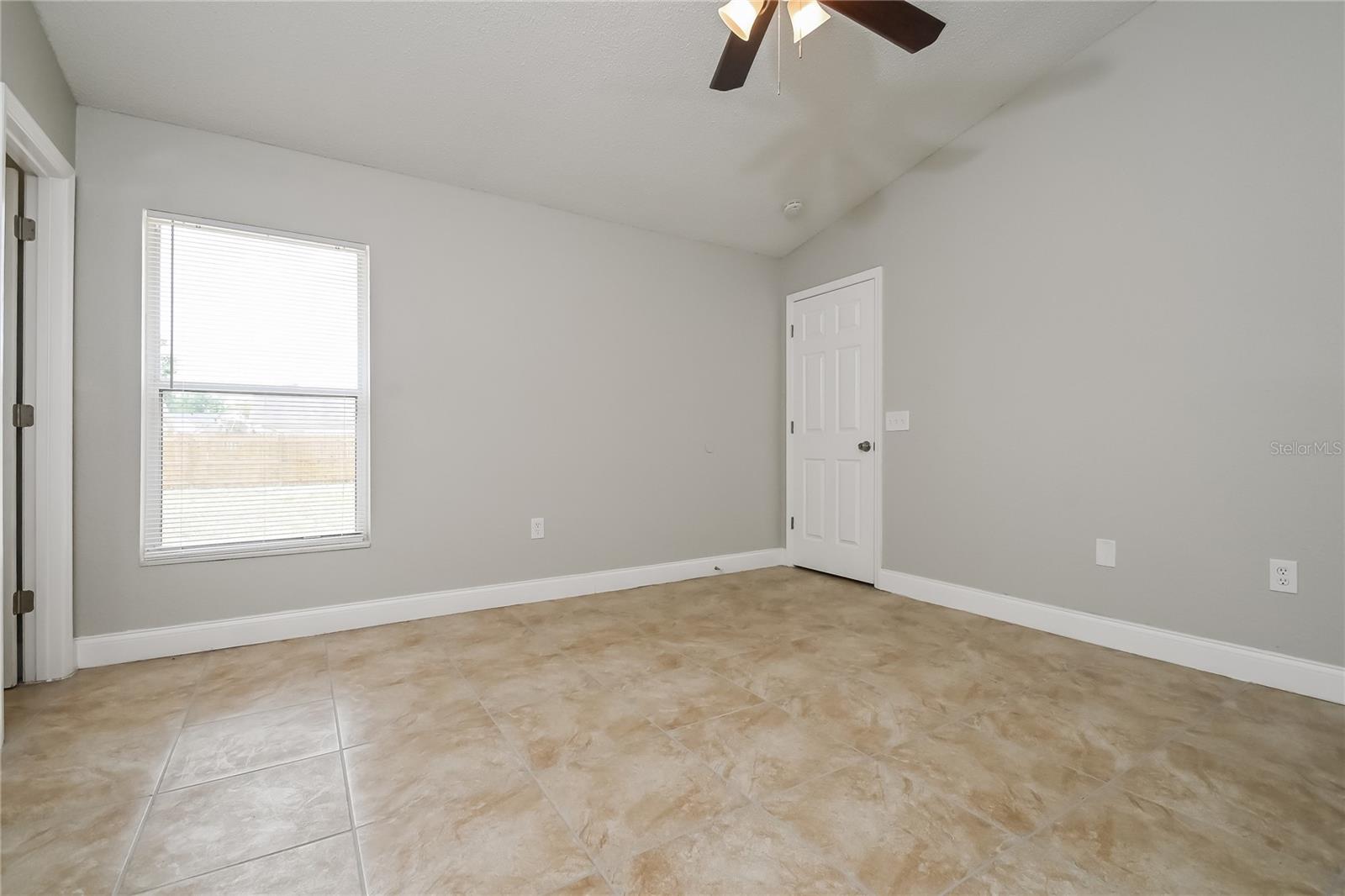 SOUTH FORK TR U - Residential Lease