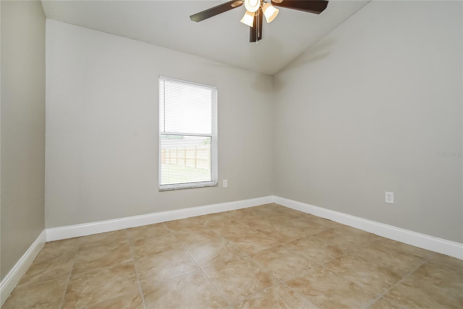 SOUTH FORK TR U - Residential Lease