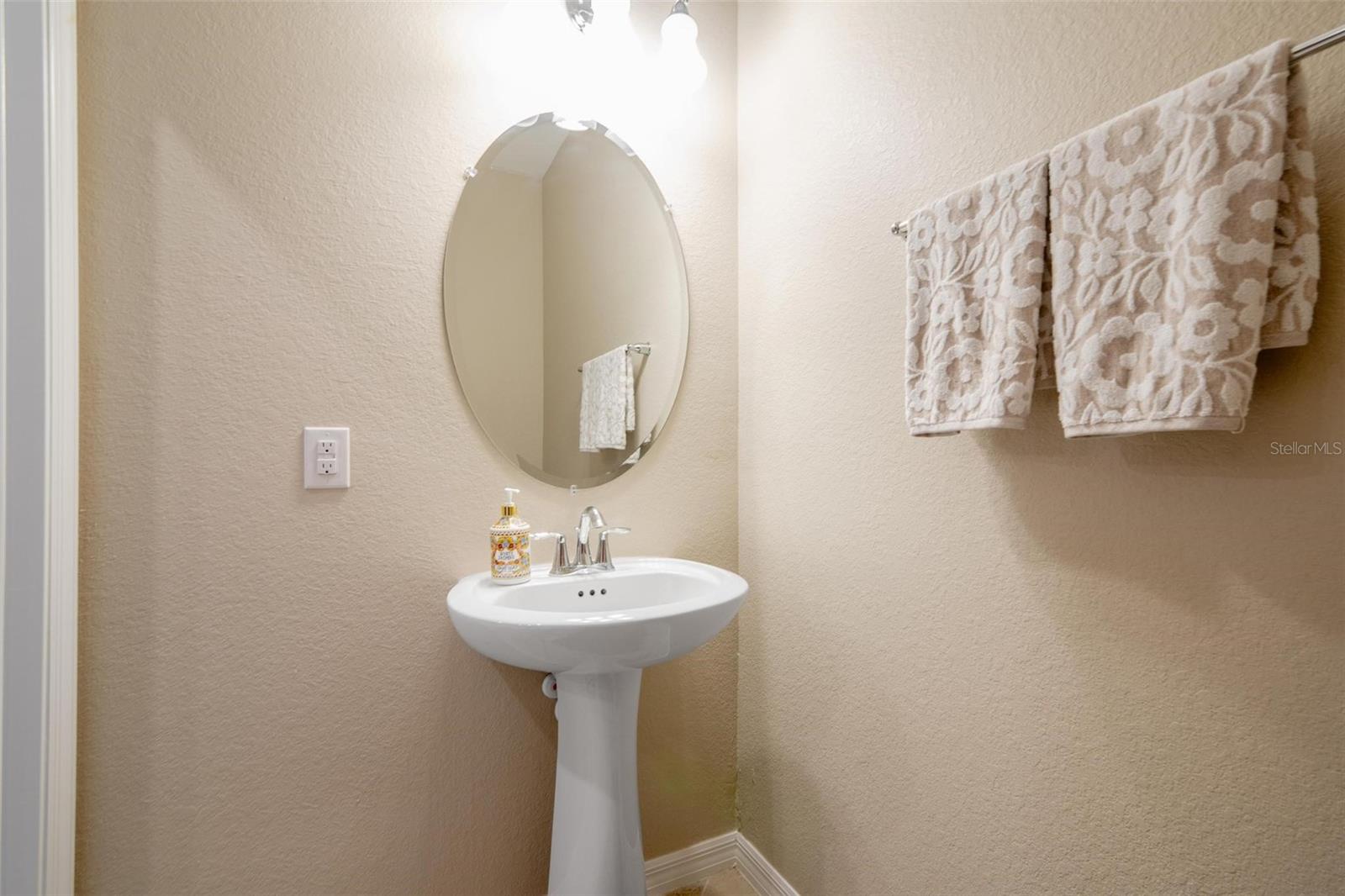 Photo 14 of 49 of 20388 LAGENTE CIRCLE townhome