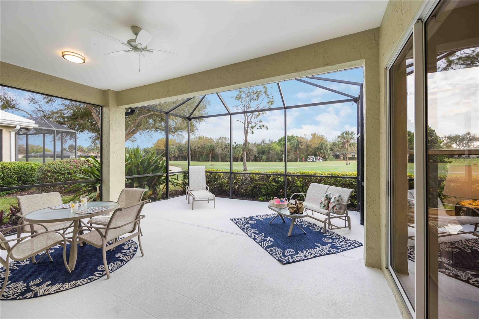 VENICE GOLF & COUNTRY CLUB UNI - Residential