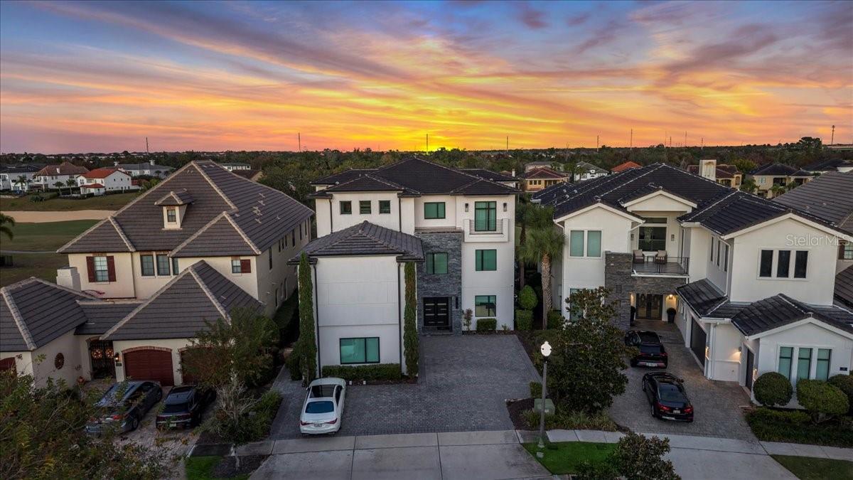 REUNION WEST VLGS NORTH - Residential