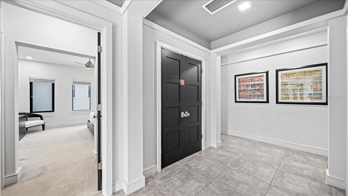 REUNION WEST VLGS NORTH - Residential