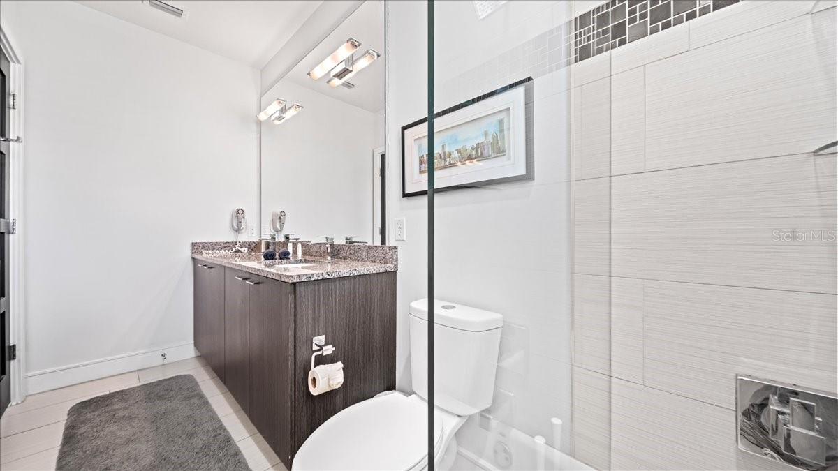 REUNION WEST VLGS NORTH - Residential