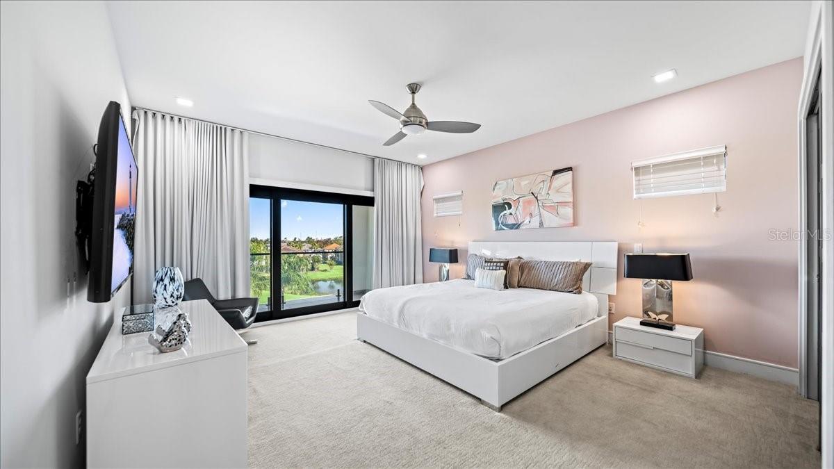 REUNION WEST VLGS NORTH - Residential