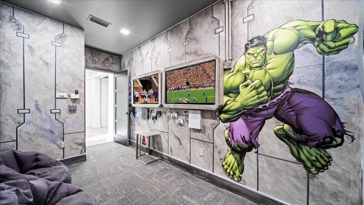 REUNION WEST VLGS NORTH - Residential