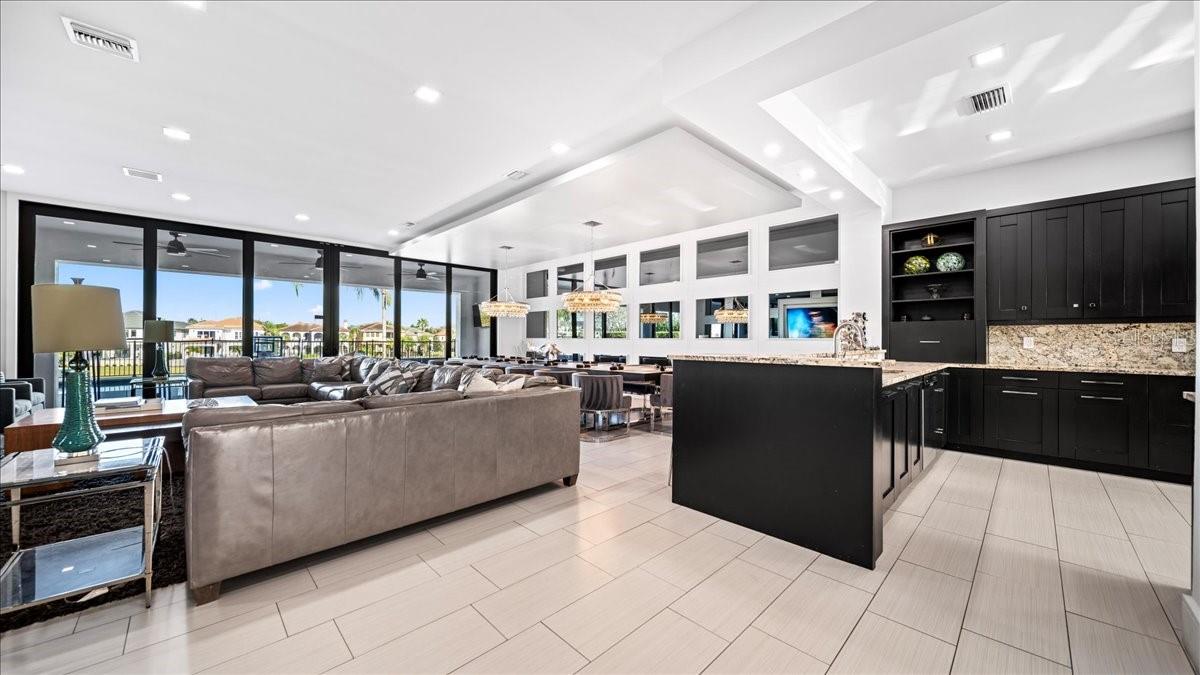 REUNION WEST VLGS NORTH - Residential